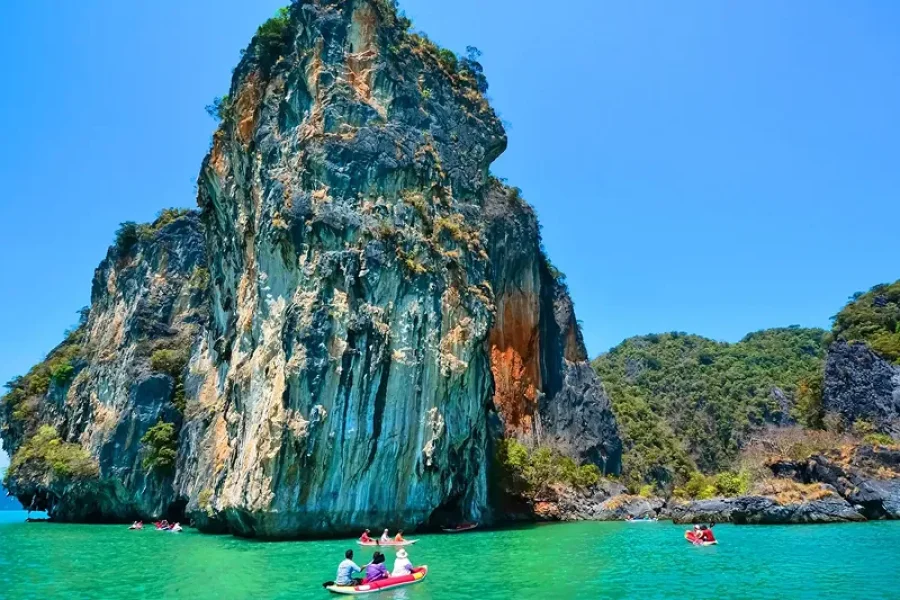 Ko Lanta: Ko Bubu Talabeng Mangrove Kayak and Skull Island