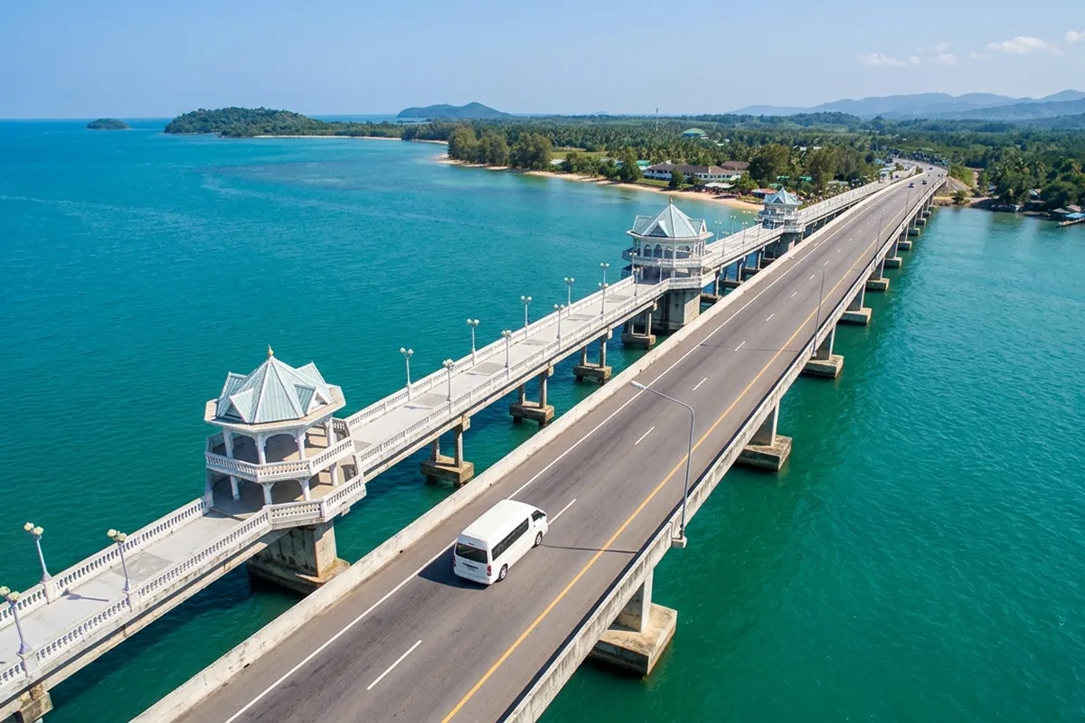 Toyota Commuter private van arriving at Patong Beach hotel in Phuket