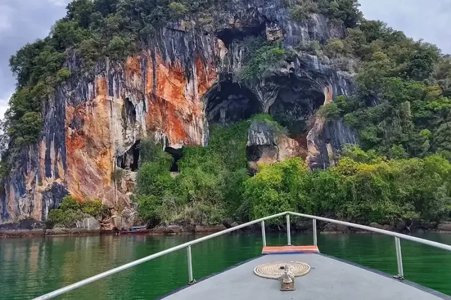 Ko lanta: Mangrove Kayaking+ Skull Island+ Sea Cave Kayaking